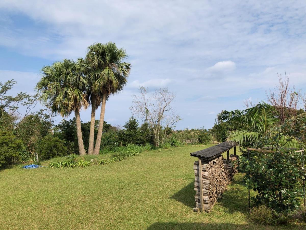 Cottage Orange House Yakushima Yakushima  Exterior foto